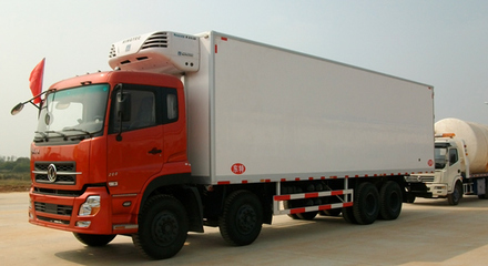 河北張家口廠家專業銷售垃圾車、灑水車、冷藏車，聯系電話 13997858099